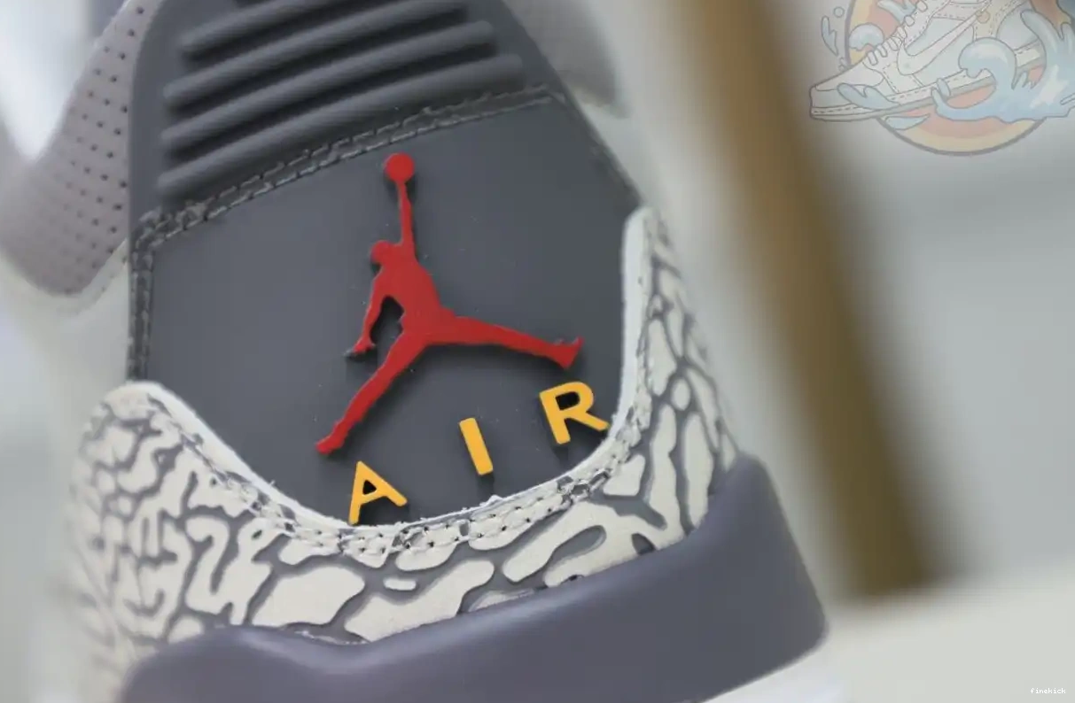 3 Jordan Air grey